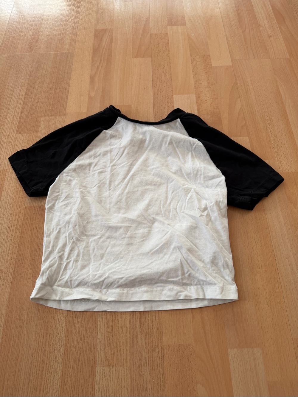 H&M Black & White Raglan Short Sleeve Tee